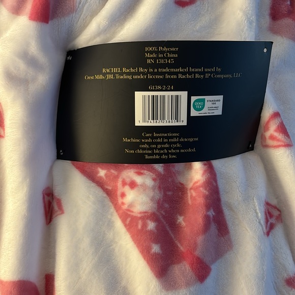 Rachel Roy throw - Picture 5 of 7